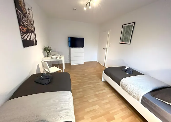 Moderne Fuer Monteure Und Geschaeftsreisende *